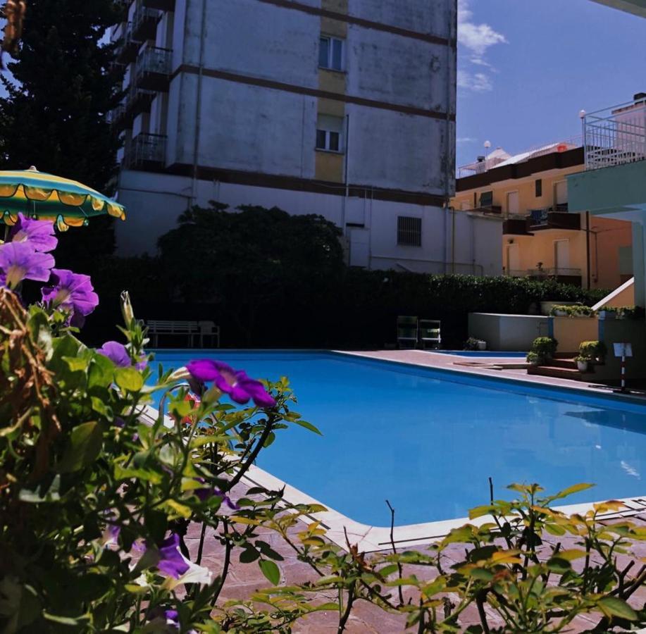 Hotel Susy Rivazzurra Di Rimini Exteriér fotografie